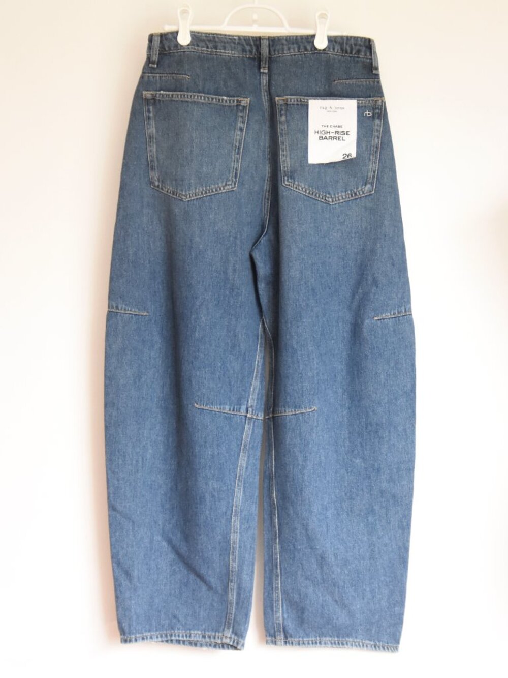 NWT Rag & Bone Chase High Rise Barrel Jeans Latrobe Blue Size 26 $268 Curved Leg - Picture 2 of 11